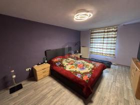 Casa para duas famílias À venda em Dreis-Bernkastel-Wittlich, Alemanha