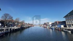 Living & Firm, business-house For Sale in Rostock-Ortsamt 1, Germany
