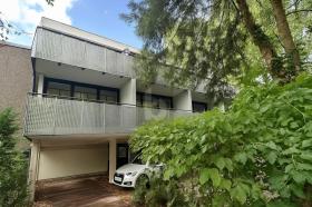 Multi family For Sale in Fuhlsbüttel, Germany Multi family For Sale in Fuhlsbüttel, Germany