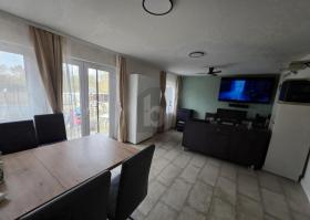 Odvojena kuća Na prodaju u Seelow, Njemačka