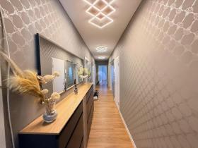 Floor Apartment For Sale in Stuttgart-Im Geiger, Germany