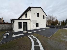 戸建住宅 フィナウフルト 販売中 ドイツ