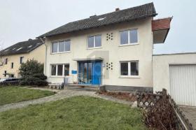 Casa plurifamiliare In vendita a Hiddenhausen-Herford, Germania