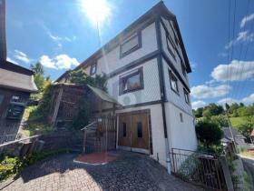 Detached house For Sale in Zella-Mehlis-Schmalkalden-Meiningen, Germany