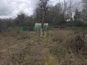 building ground  For Sale in Rehlingen-Siersburg-Saarlouis, Germany