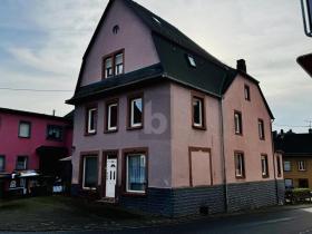 Vivienda unifamiliar En venta en Bausendorf-Bernkastel-Wittlich, Alemania