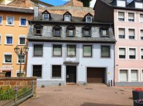 Casa multifamiliar À venda em Saarburg, Alemanha