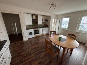 Kat Apartman Na prodaju u Esen, Njemačka Kat Apartman Na prodaju u Esen, Njemačka