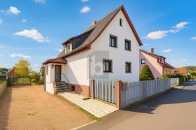 Vivienda unifamiliar En venta en Schmalkalden, Alemania Vivienda unifamiliar En venta en Schmalkalden, Alemania