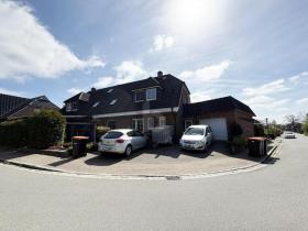 Semi-detached house For Sale in Wiemersdorf-Segeberg, Germany Semi-detached house For Sale in Wiemersdorf-Segeberg, Germany