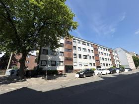 Ground floor apartment For Sale in Neumünster, Germany