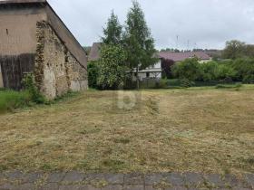 Land te koop in Perl-Merzig-Wadern, Germany Land te koop in Perl-Merzig-Wadern, Germany