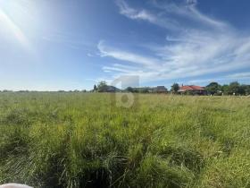 building ground  For Sale in Riepsdorf, Germany