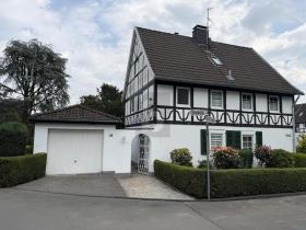 منزل منفصل للبيع في Wuppertal, ألمانيا