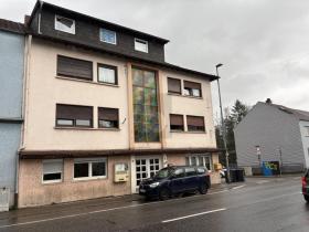 مبنى سكني للبيع في Sankt Ingbert-Saarpfalz-Kreis, ألمانيا