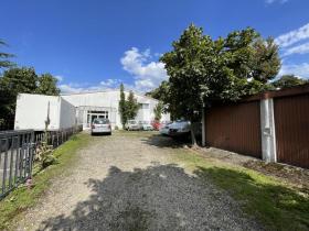 Hall For Sale in Friburgo, Germany Hall For Sale in Friburgo, Germany