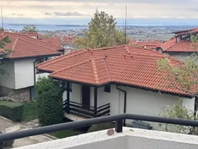 Leilighet til salgs i Кошарица, Bulgaria