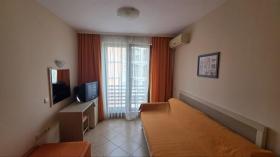 フラット 晴れた海辺  ブルガリア