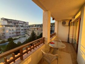 扁平 圣弗拉斯  保加利亚