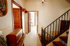Huis van de stad te koop in Alora, Spanje