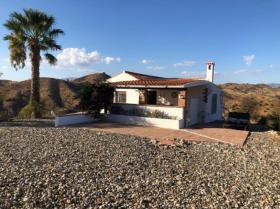 Landhaus zu verkaufen in Alora, Spanien