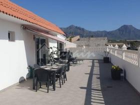 Penthouse for sale in Adeje, Spain