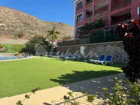 مسطحة Arona  اسبانيا