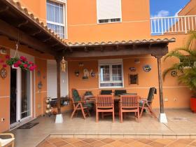 Townhouse for sale in Los Cristianos, Spain