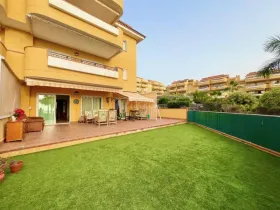 Apartamento à venda em Guía de Isora-Playa San Juan, Espanha