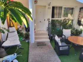 Vila à venda em Arona-Palm-Mar, Espanha