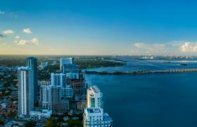 フラット 販売 で エッジウォーター, アメリカ