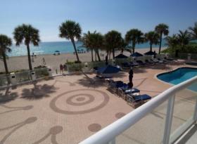 フラット サニー アイルズ ビーチ アメリカ