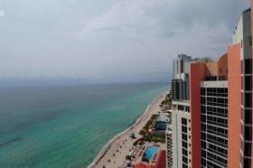 Plat Sunny Isles Beach Te Koop Verenigde Staten