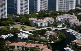 Apartment Bay Harbor for sale United States