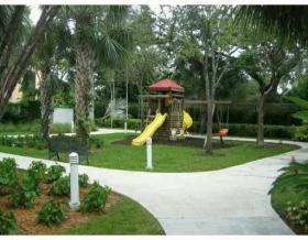 Apartment for sale in Coconut Grove, United States