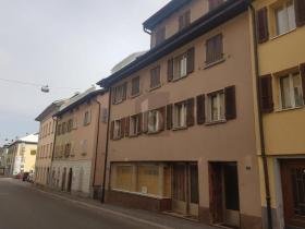 Mehrfamilienhaus zu verkaufen in Airolo, Schweiz