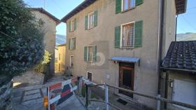 Detached house for sale in Signora, Switzerland