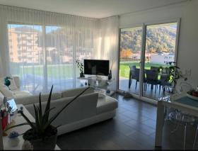 Etagenwohnung zu verkaufen in Caslano, Schweiz