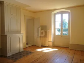 Floor Apartment Etoy for rent Switzerland