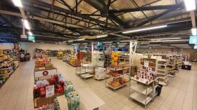 Ladenlokal zu verkaufen in Roche, Schweiz