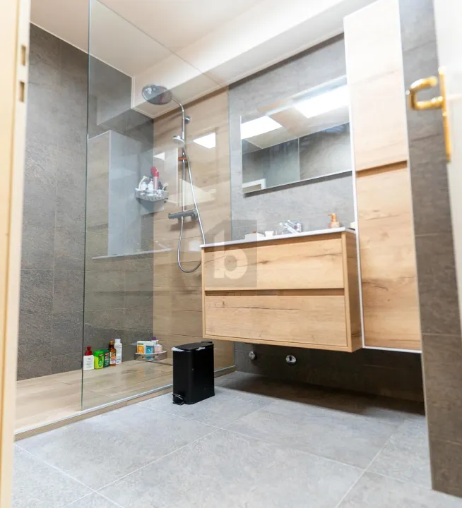Floor Apartment Saint-Livres for sale Switzerland