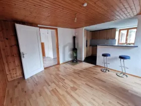 Leilighet på bakkeplan til leie i Liesberg, Sveits