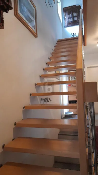 一戸建て ロゾネ  スイス