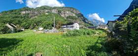 terreno de construcción en venta en Cevio, Suiza