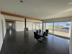 Espace de bureau pour le loyer à Kaltbrunn, Suisse