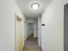 Kat Apartman Stachen Prodajem Švicarska
