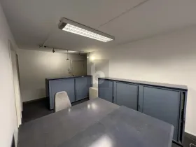 办公楼 比尔/比安  瑞士