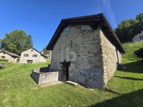 Holiday home for sale in Quinto, Switzerland