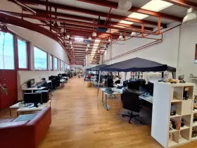 Immeuble de bureaux pour le loyer à Châtelaine, Suisse