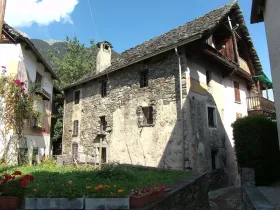 Apartamento en venta en Cerentino, Suiza